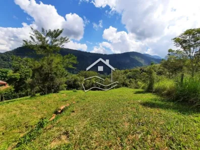 Lote/Terreno à venda, 1200m² no Cuiabá, Petrópolis