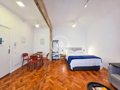 Kitnet com 1 Quarto à venda, 36m² no Copacabana, Rio de Janeiro