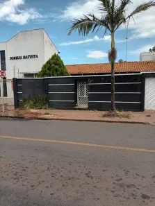 Imóvel Comercial com 3 Quartos à venda, 220m² no Antares, Londrina