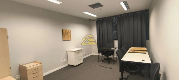Sala Comercial à venda, 33m² no Centro, Rio de Janeiro