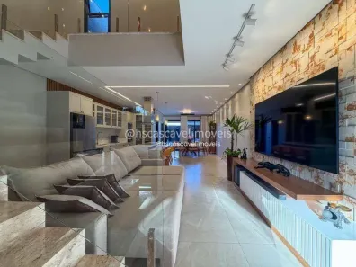 Sobrado com 3 Quartos à venda, 249m² no Centro, Cascavel