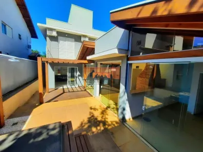 Casa com 3 Quartos à venda, 250m² no Parque Rural Fazenda Santa Cândida, Campinas