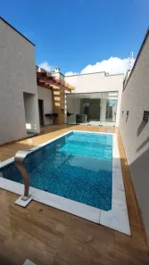 Casa com 3 Quartos à venda, 300m² no Centro, Eunápolis