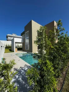 Casa de Condomínio com 4 Quartos à venda, 197m² no Alphaville (Abrantes), Camaçari