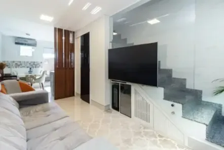Sobrado com 2 Quartos à venda, 82m² no Vila Mangalot, São Paulo