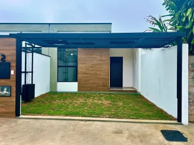 Casa com 2 Quartos à venda, 125m² no São Pedro, Juiz de Fora