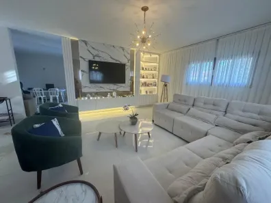 Casa com 4 Quartos à venda, 867m² no Candelária, Natal