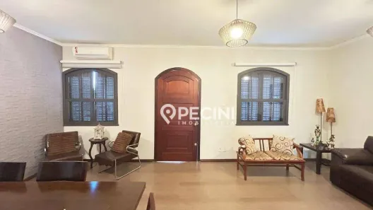 Casa com 3 Quartos à venda, 171m² no Zona Central, Rio Claro