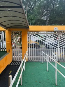 Imóvel Comercial com 8 Quartos para alugar, 276m² no Santo Antônio, Osasco