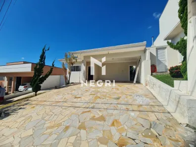 Casa de Condomínio com 3 Quartos para alugar, 240m² no Pinheiro, Valinhos