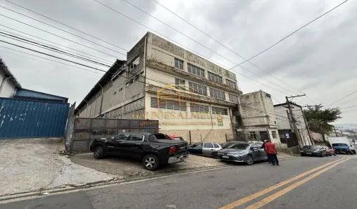 Galpão/Depósito/Armazém para alugar, 1600m² no Jardim Califórnia, Barueri