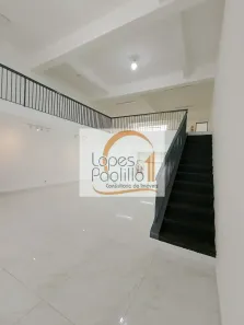 Ponto Comercial para alugar, 224m² no Centro, Atibaia