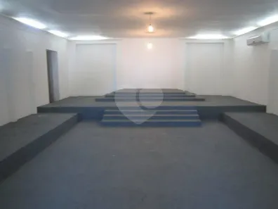 com 1 Quarto para alugar, 300m² no Santana, São Paulo