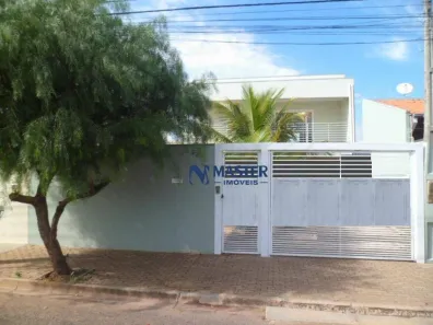 Sobrado com 3 Quartos para alugar, 240m² no Jardim Nazareth, Marília