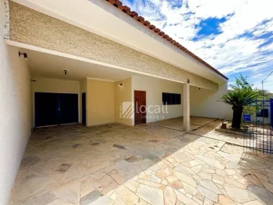 Casa com 4 Quartos à venda, 232m² no Jardim Santa Catarina, São José do Rio Preto