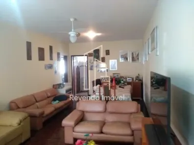 Casa com 3 Quartos à venda, 200m² no Jardim Aeroporto, São Paulo