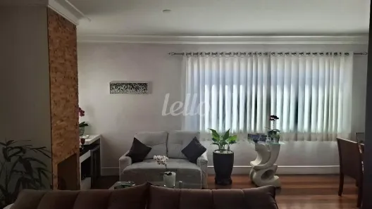Apartamento com 3 Quartos para alugar, 137m² no Vila Olímpia, São Paulo