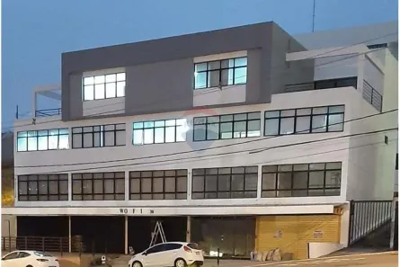Sala Comercial à venda, 94m² no Estrela Sul, Juiz de Fora