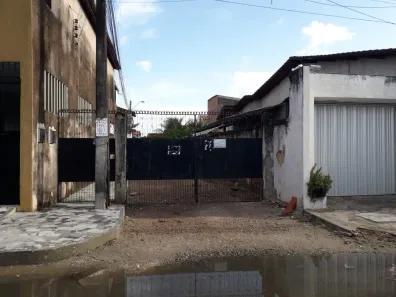 Casa com 2 Quartos à venda, 60m² no Álvaro Weyne, Fortaleza
