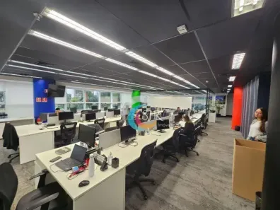 Sala Comercial para alugar, 466m² no Santo Amaro, São Paulo