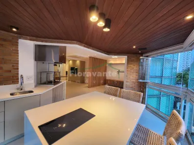 Apartamento com 4 Quartos à venda, 205m² no Gonzaga, Santos