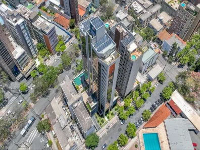 Apartamento com 2 Quartos para alugar, 118m² no Savassi, Belo Horizonte