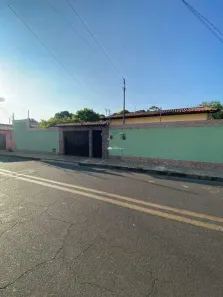 Casa com 5 Quartos à venda, 261m² no Santa Maria, Teresina