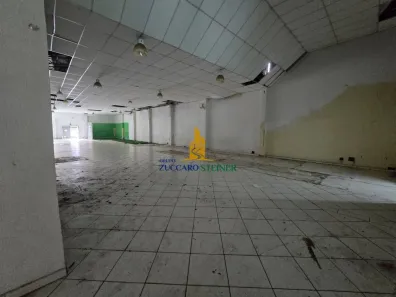Ponto Comercial para alugar, 800m² no Vila Hulda, Guarulhos