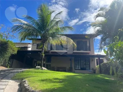 Casa de Condomínio com 4 Quartos à venda, 389m² no Badu, Niterói