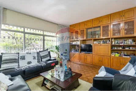 Casa com 3 Quartos à venda, 414m² no Jardim Jussara, São Paulo