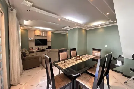 Casa com 3 Quartos à venda, 200m² no Oitis, Contagem