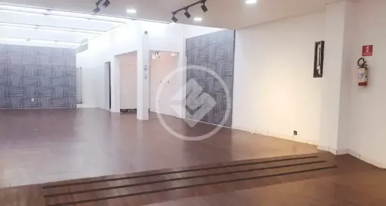 Ponto Comercial para alugar, 150m² no Ponta da Praia, Santos
