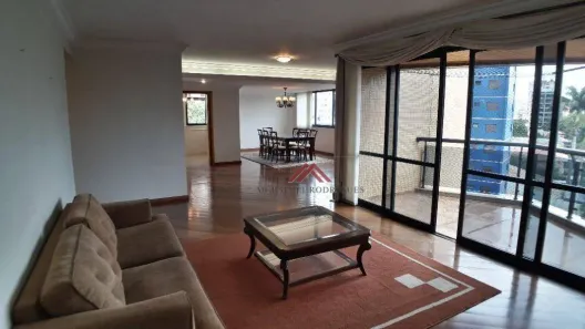 Apartamento com 4 Quartos à venda, 245m² no Cambuí, Campinas