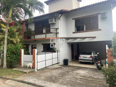 Casa de Condomínio com 4 Quartos à venda, 360m² no Badu, Niterói