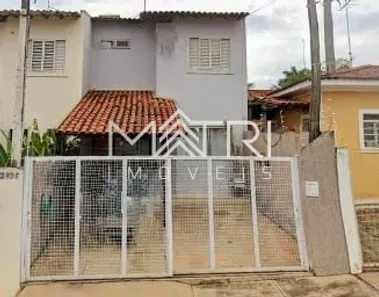 Sobrado com 3 Quartos à venda, 97m² no Vila Yamada, Araraquara