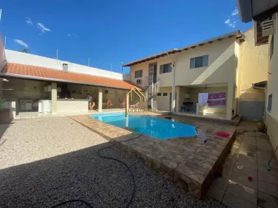 Sobrado com 7 Quartos à venda, 360m² no Baú, Cuiabá