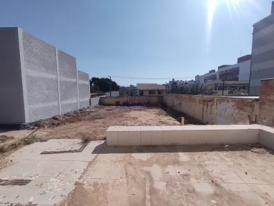Lote/Terreno à venda, 378m² no Padre Eustáquio, Belo Horizonte