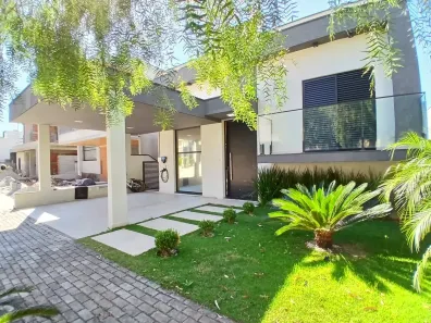 Casa de Condomínio com 3 Quartos à venda, 230m² no Chácaras Maringá, Atibaia
