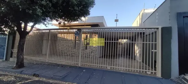 Casa com 3 Quartos para alugar, 211m² no Vila Aeroporto, São José do Rio Preto