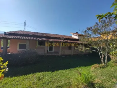 Fazenda/Sítio com 4 Quartos à venda, 200m² no Área Rural de Pindamonhangaba, Pindamonhangaba