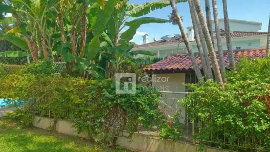 Casa com 4 Quartos à venda, 180m² no Itacorubi, Florianópolis