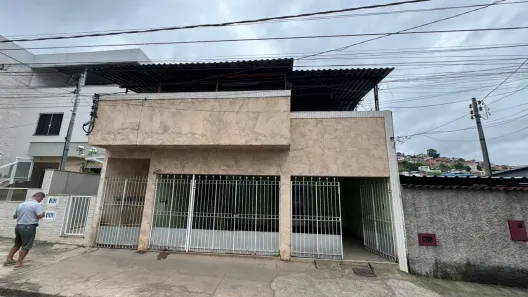 Casa com 2 Quartos à venda, 140m² no Eldorado, Juiz de Fora