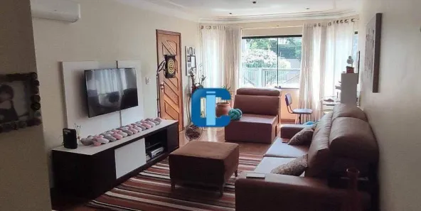 Sobrado com 4 Quartos à venda, 240m² no Jardim Pinheiros, São Paulo