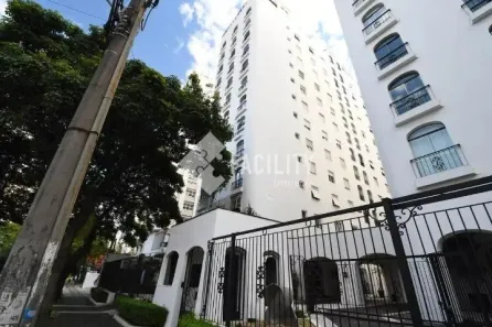 Apartamento com 3 Quartos para alugar, 140m² no Cambuí, Campinas