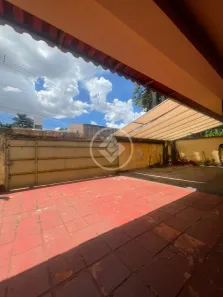 Casa com 4 Quartos para alugar, 180m² no Setor Sul, Goiânia