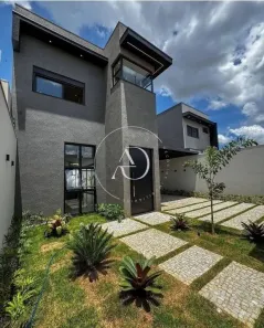 Casa com 3 Quartos à venda, 243m² no Jardim Botânico, Franca