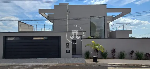 Sobrado com 3 Quartos à venda, 320m² no Retiro, Jundiaí