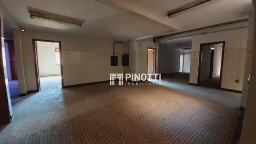 Ponto Comercial para alugar, 1600m² no Centro, Santo André