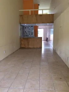 Ponto Comercial para alugar, 90m² no Aldeia da Serra, Santana de Parnaíba