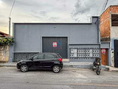 Ponto Comercial para alugar, 200m² no Santa Edwiges, Contagem